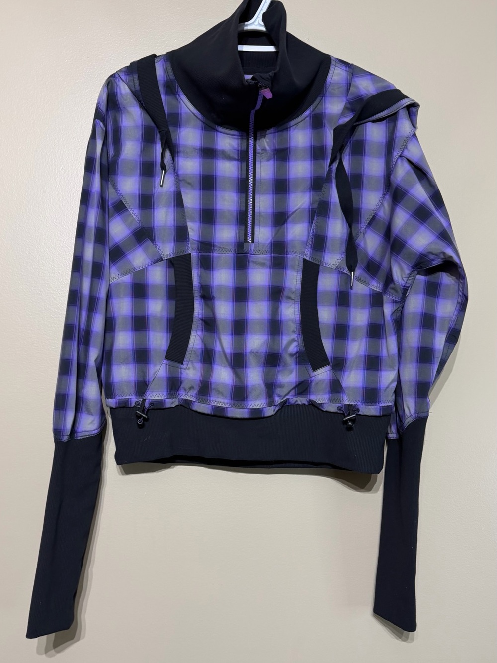 Lululemon Plaid Pull Over Hooded Anorak Running Jacket